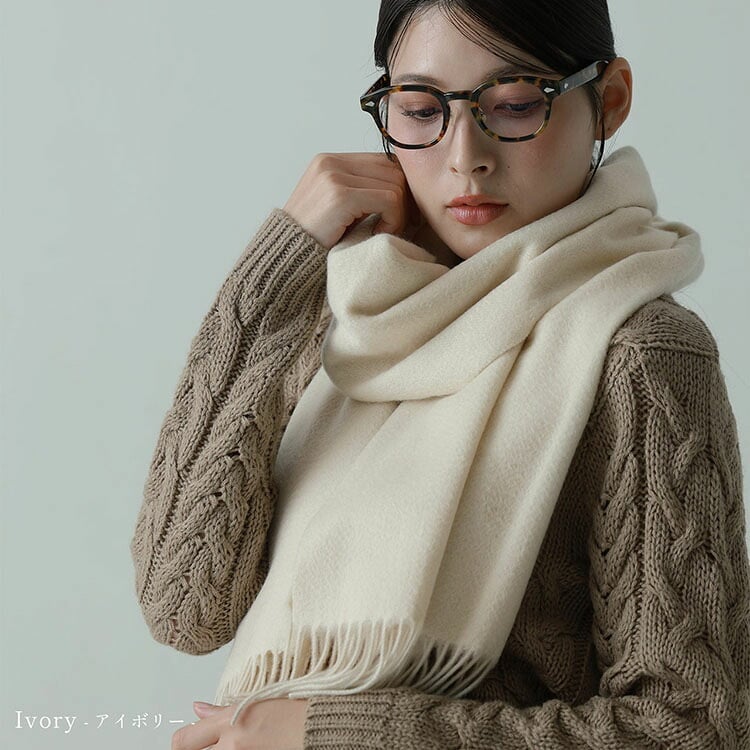 ＜刺繍納期注意＞極やわカシミヤ 100% ストール レディース 白 カシミヤストール 【名入れ刺繍可能】 マフラー カシミヤマフラー 無地 カシミヤ ストール 大きめ Filomo 柔らかい 敏感肌 春 秋 冬 ギフト プレゼント 7F (02000277r)
