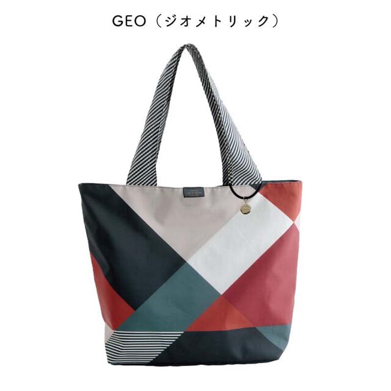 新作追加 保冷トート mon-sac モンサク エコバッグ トートバッグ トート 保冷 保温 折りたたみ 簡単 軽量 収納 コンパクト チャーム付き マチあり マチ広 大容量  丈夫 大判サイズ おしゃれ かわいい コンビニ ショッピングバッグ トラベルバッグ 肩掛け