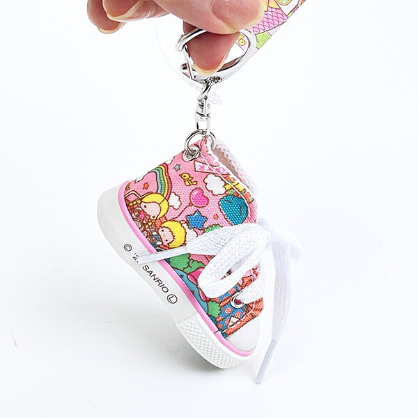 サンリオキャラクターズ スニーカーキーホルダー ラッピング柄 (ピンク) Sanrio