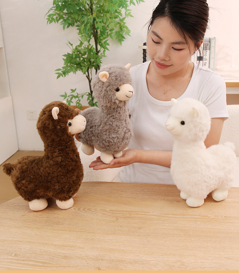 アルパカ ぬいぐるみ リアル 動物 アニマル ふわふわ かわいい 置物 インテリア 子供 おもちゃ ごっこ遊び 誕生日 プレゼント ギフト 癒し