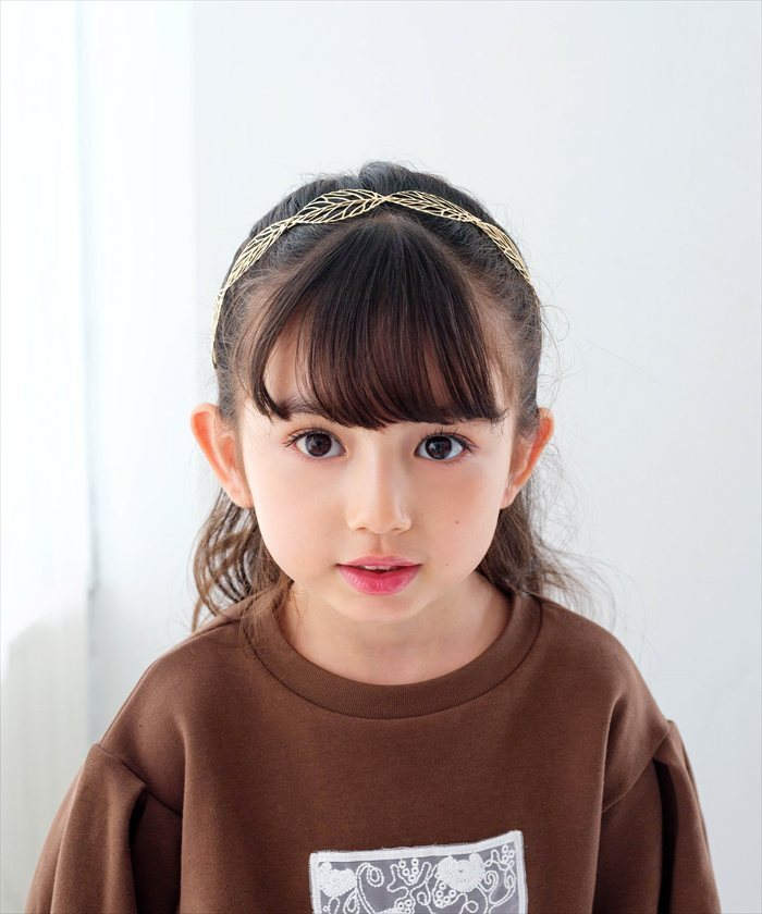 カチューシャ キッズ 通販 Rora ルシー ヘアアクセサリー 髪飾り 髪留め 子供 女の子 かわいい おしゃれ 可愛い オシャレ 細身 リーフ メタル お出かけ フォーマル 発表会 結婚式 お呼ばれ 七五三 上品 きれいめ キッズファッション
