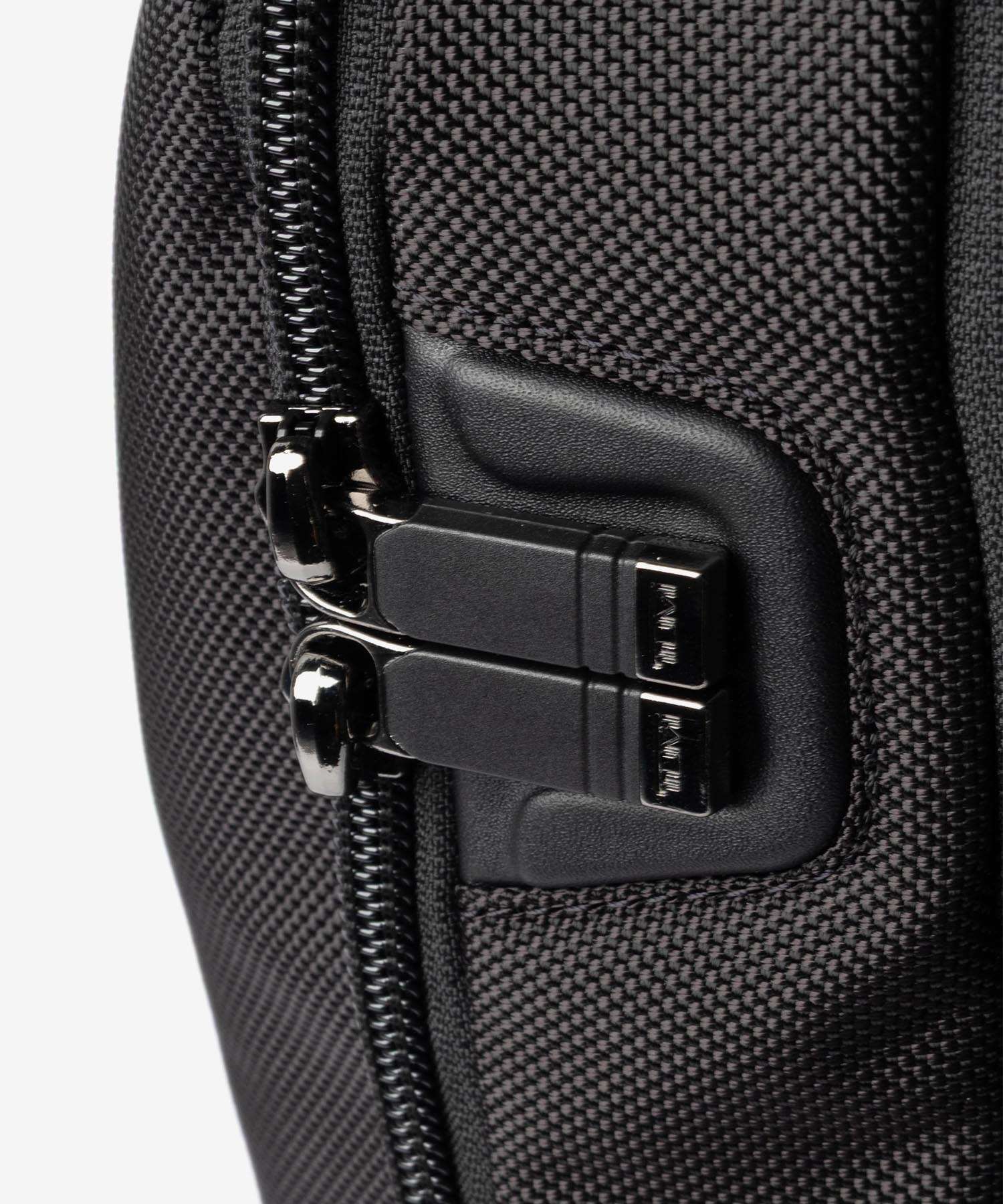 トゥミ TUMI ALPHA アルファ LARGE 17 EXP BACKPACK ラージ 17インチ エクスパンダブル バックパック 02203723D4 158982 リュックサック メンズ バッグ