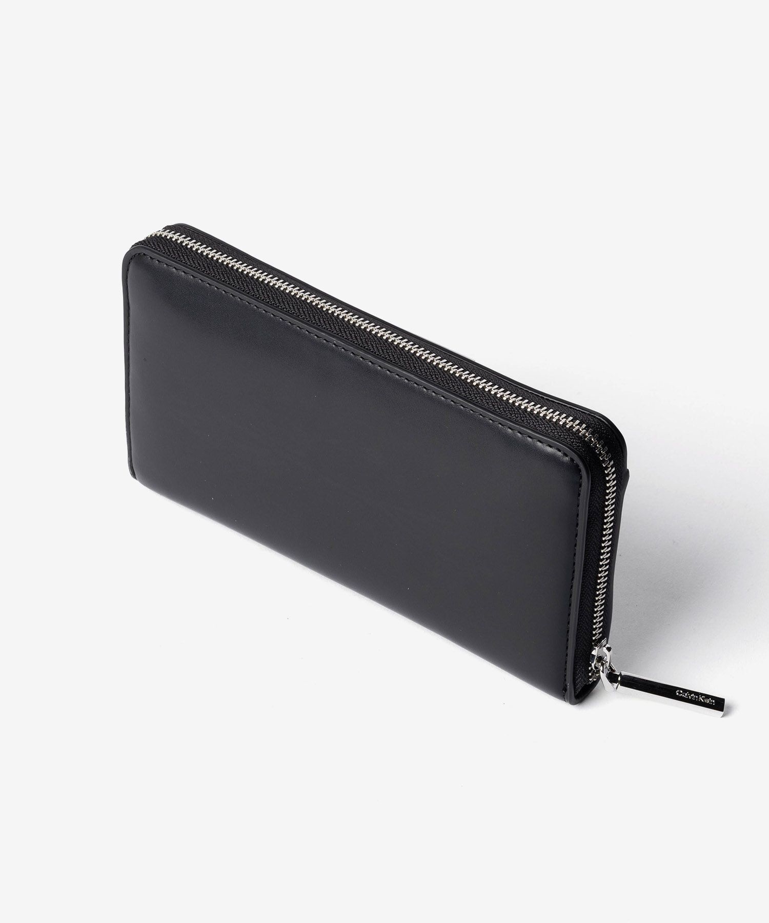 カルバンクライン Calvin Klein EMBOSSED LOGO LARGE ZIP AROUND エンボスロゴ ラージ ジップウォレット K60K612952 長財布 レディース 財布