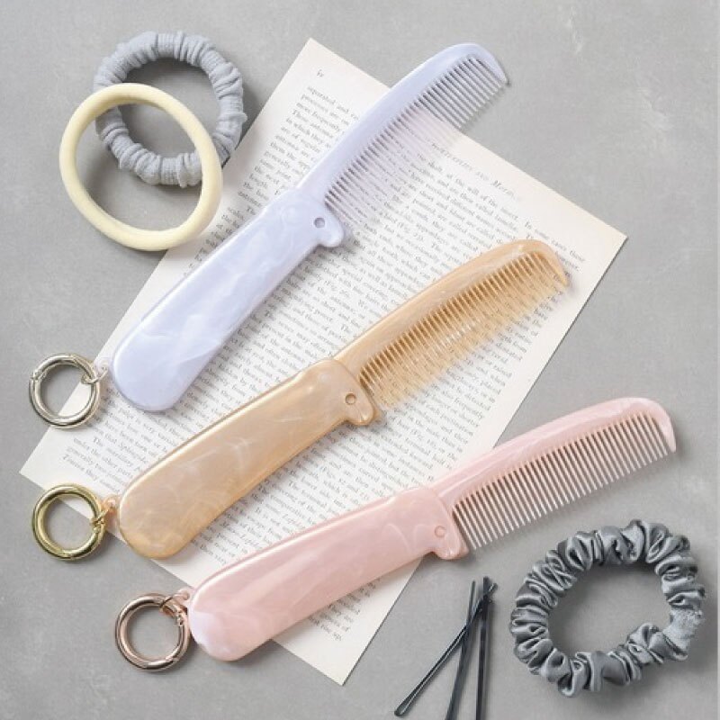 新作入荷 ヘアコーム ヘアブラシ ブラシ 折りたたみ コーム 櫛 クシ 静電気除去グッズ 静電気 帯電 静電気グッズ 髪 髪型 広がり 折りたためる コンパクト 薄い 美髪コーム メンズ レディース 美容 ヘアケア さらさら マッサージ 男性 女性 贈り物 お配りギフト