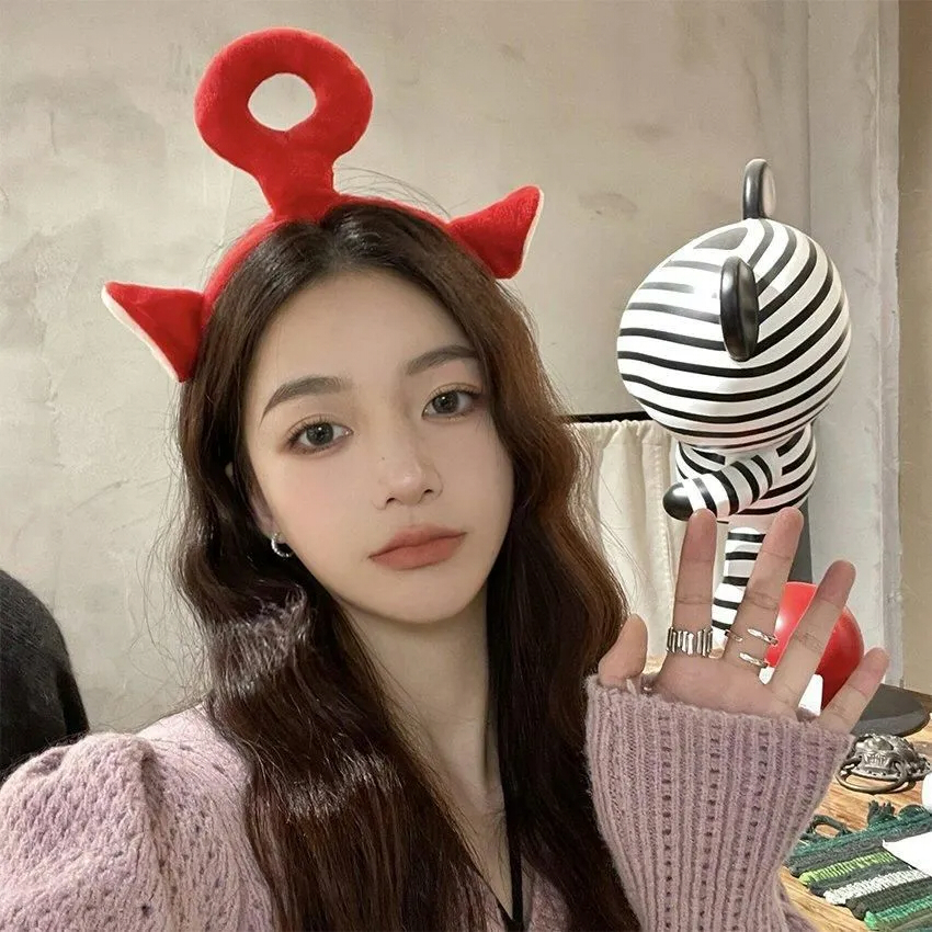 当日発送可能 テレタビーズ カチューシャ 4点セット コスプレ ヘアバンド ヘッドアクセサリー おもしろい かわいい 仮装 男女兼用 クリスマス ハロウィン パーティー