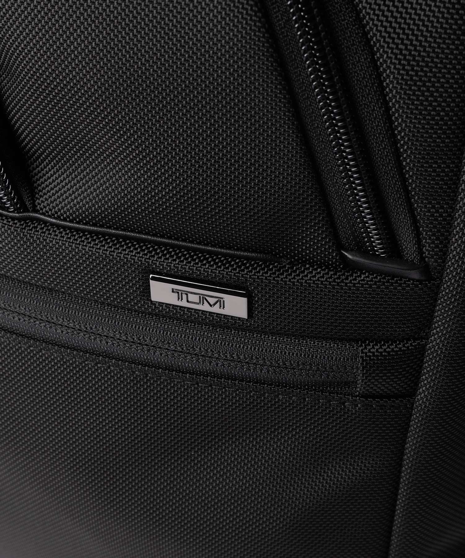 トゥミ TUMI ALPHA アルファ LARGE 17 BRIEFCASE ラージ 17インチ ブリーフケース 02603114D4 158967 ビジネスバッグ 通勤 メンズ バッグ ブラック