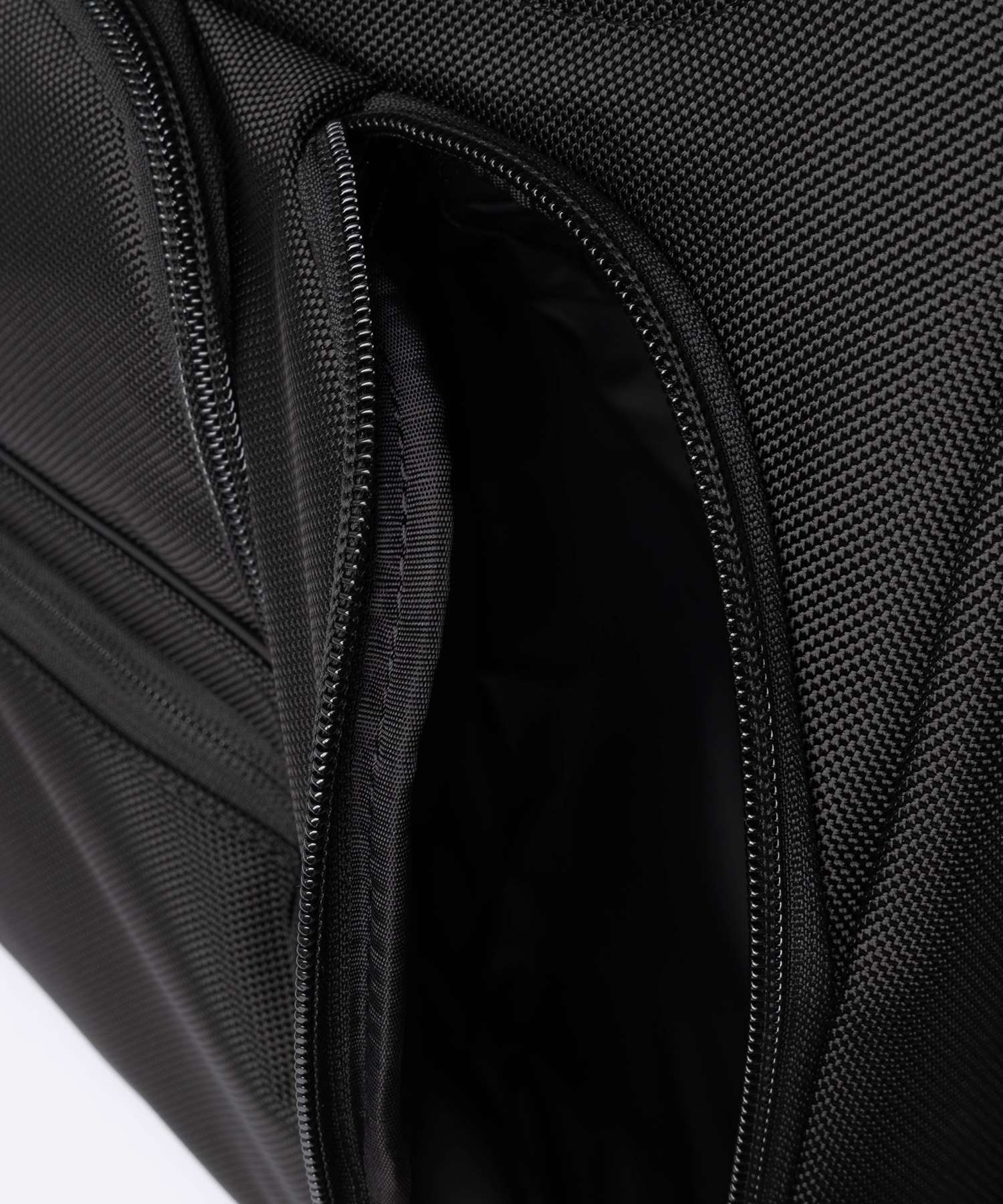 トゥミ TUMI ALPHA アルファ MEDIUM 15 EXP BRIEFCASE ミディアム 15インチ エクスパンダブル ブリーフケース 02603141D4 158971 ビジネスバッグ 通勤 メンズ バッグ ブラック