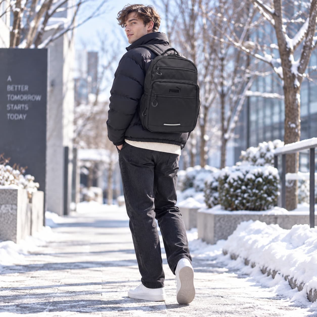 PUMA トレジャー ラウンドデイパック 20L リュック 大容量 リュックサック かばん カバン 鞄 普段使い レディース メンズ ギフト プレゼント ブラック j20527