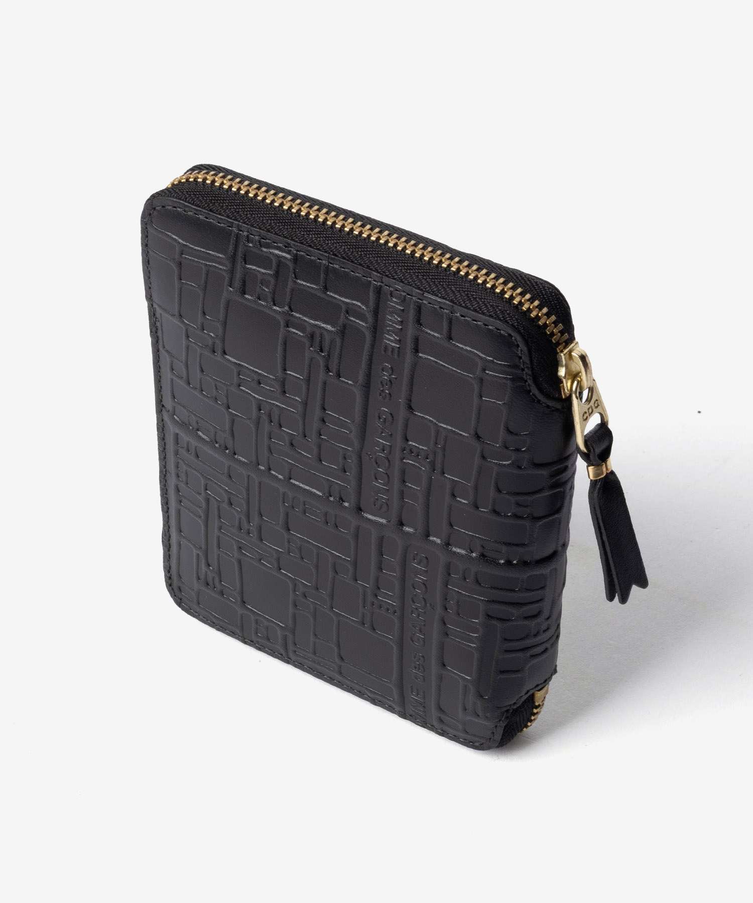 コムデギャルソン COMME DES GARCONS EMBOSSED LOGOTYPE エンボス ロゴタイプ Bifold Wallet 二つ折り財布 SA2100EL ユニセックス 財布