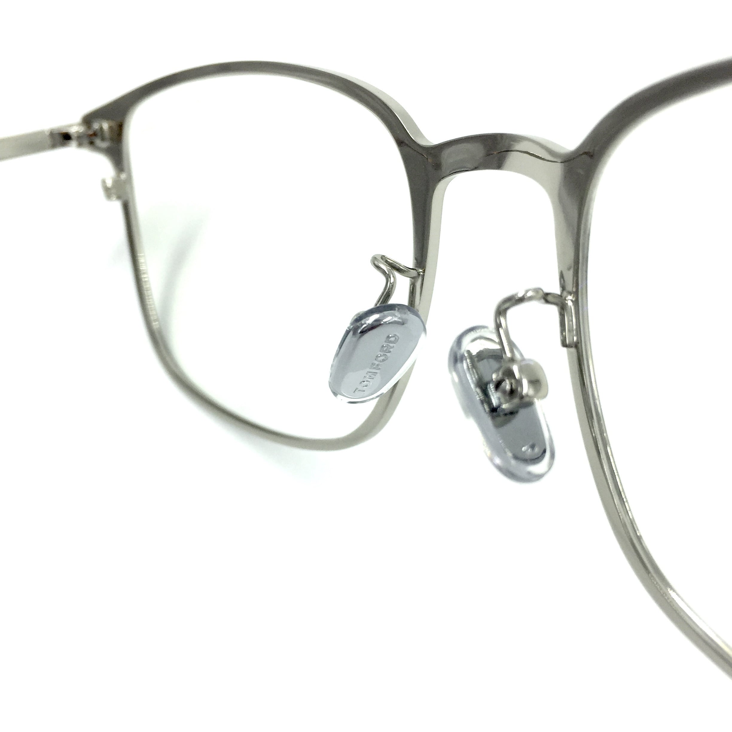 【送料無料】トムフォード TOM FORD TF6055DB 002 Matte Black×Silver メガネフレーム  男性女性向けギフト 彼氏彼女へのプレゼント 父の日 誕生日 上司や同僚への贈り物 記念日や就職祝いに最適｜高級ブランドアイウェア 新品未使用 ラッピング対応 送料無料 専用ケース付 -
