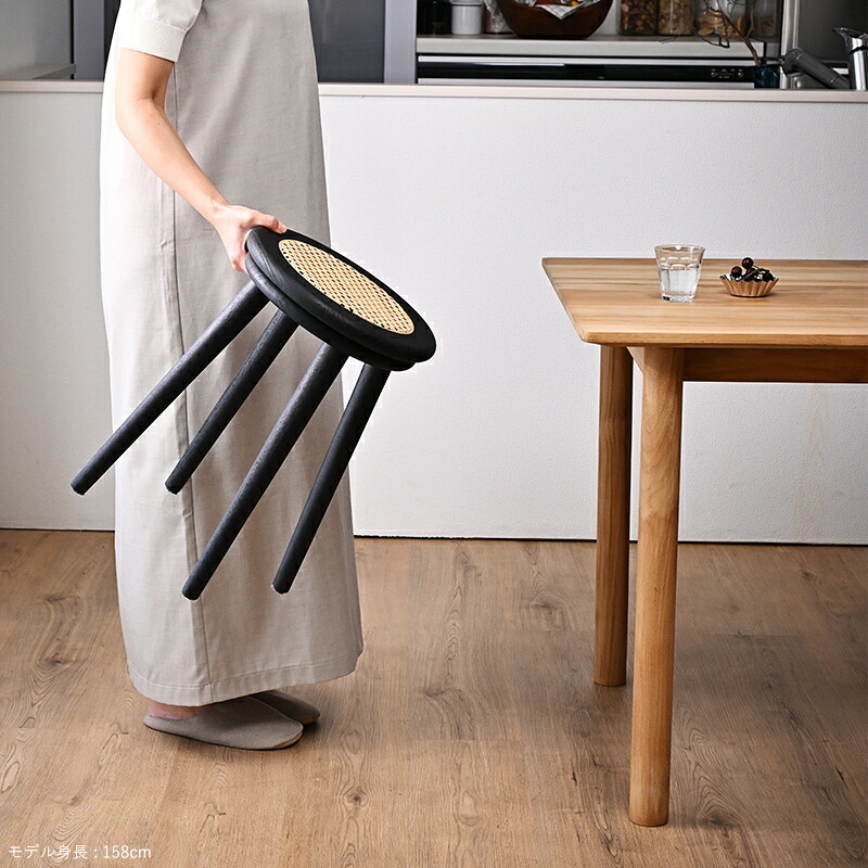 ダイニング家具 スツール カゴメ編み ラタン ラタンスツール 籐椅子 チェア 木製 スペース チーク 無垢材 ラタンチェア 軽い おしゃれ モダン リビング 玄関 ダイニングチェア 椅子 北欧 ジャパンディ ブラック 韓国インテリア