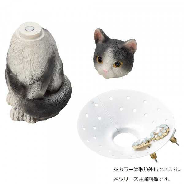 ピアスホルダー 白ネコ アクセサリースタンド 収納 エリザベスカラー デザイン マグネット式 おしゃれ かわいい 猫雑貨 インテリア 卓上 小物入れ プレゼント セトクラフト