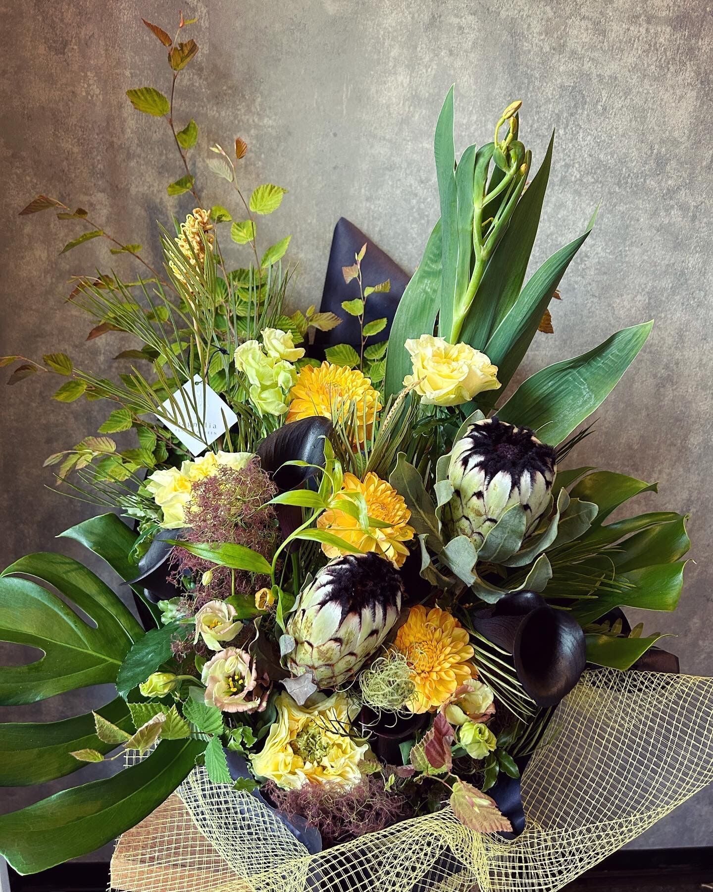Season Flower Arrangement【LL】フラワーアレンジメント ギフト プレゼント 誕生日 記念日  母の日 父の日