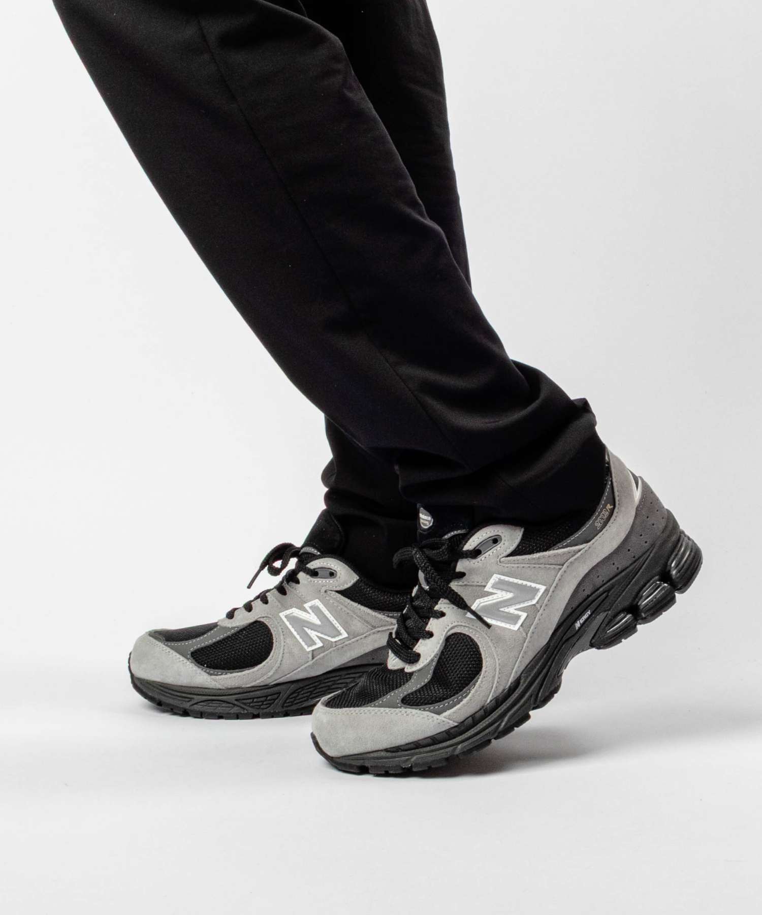 ニューバランス New Balance U2002R スニーカー ユニセックス レディース メンズ  シューズ
