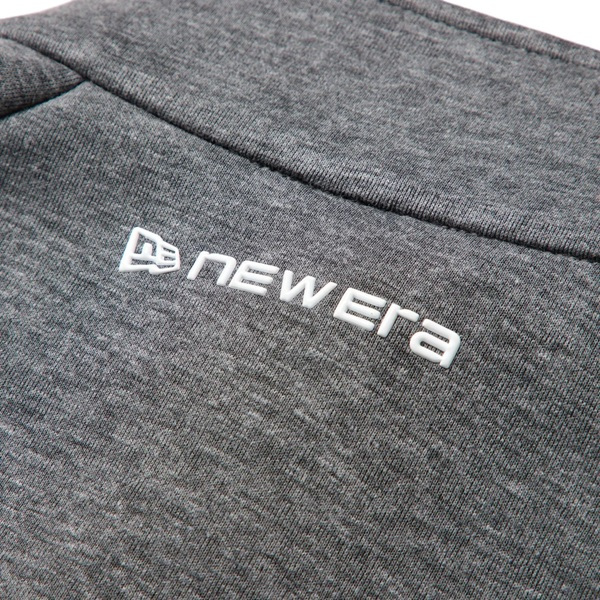 ニューエラ ゴルフ テック スウェット ハーフジップ プルオーバー Emboss Logo ダークグレー New Era Golf (15129439) 2026年秋冬モデル お誕生日祝い お祝い 記念品 お父さん 父の日 彼氏 男性 30代 40代 50代 60代 母の日 お母さん 還暦祝い 敬老の日 彼女 人気プレゼント プレゼント