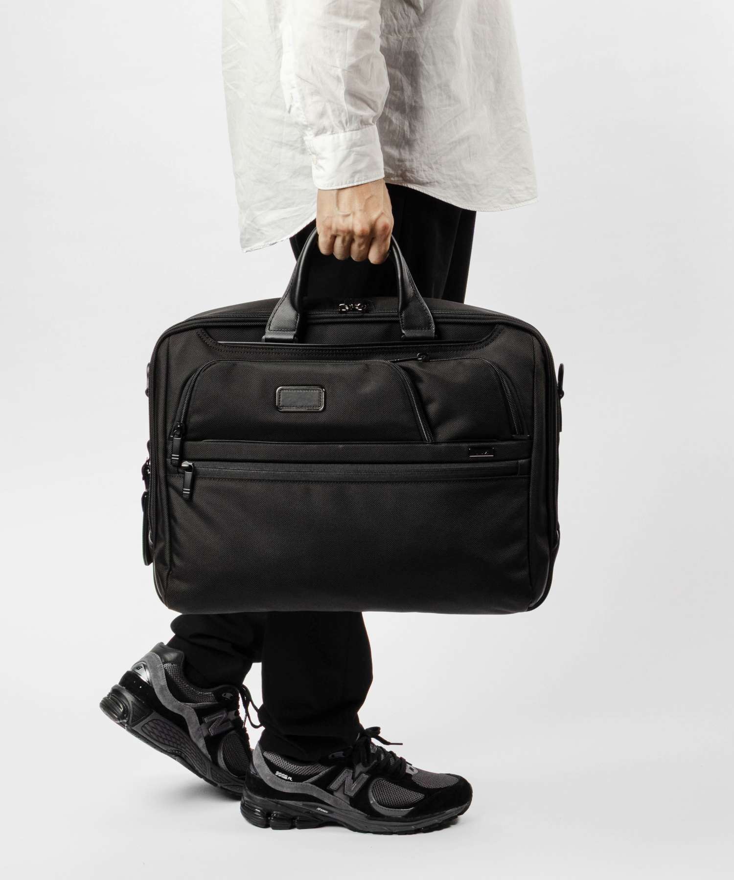 トゥミ TUMI ALPHA アルファ LARGE 17 BRIEFCASE ラージ 17インチ ブリーフケース 02603114D4 158967 ビジネスバッグ 通勤 メンズ バッグ ブラック