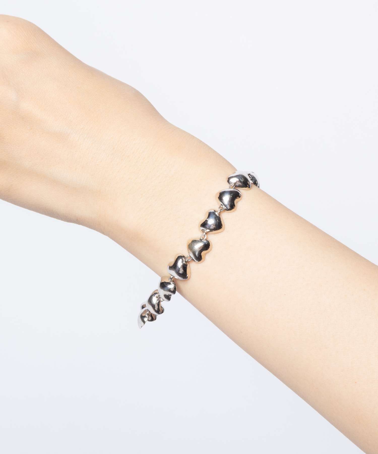 アミ パリス AMI PARIS METAL HEARTS BRACELET メタル ハート ブレスレット UJW983.362 レディース アクセサリー シルバー