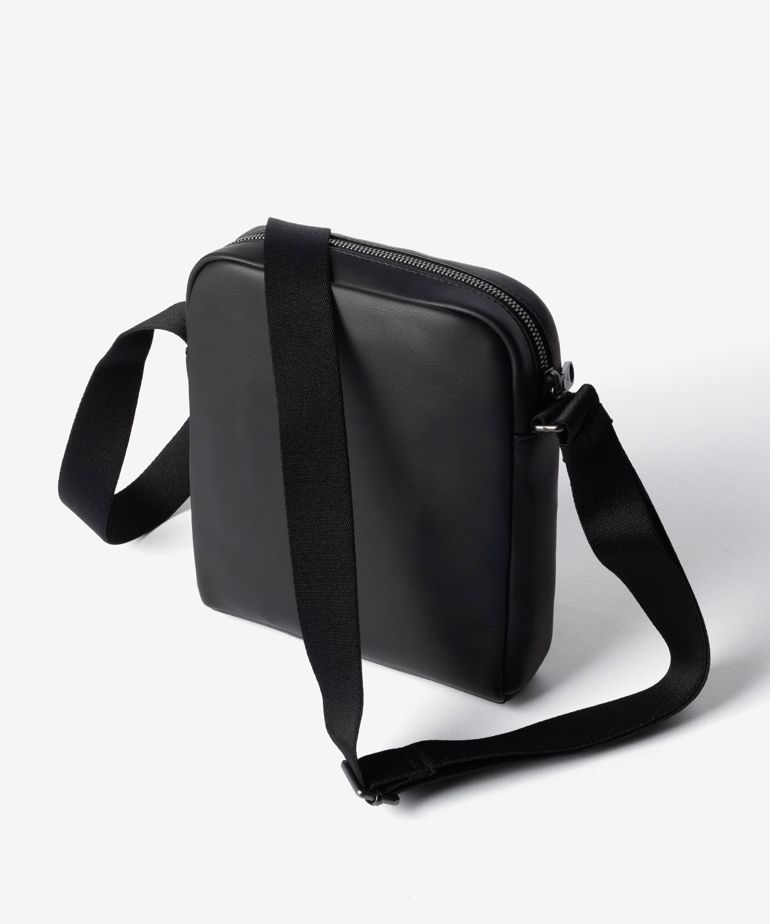 カルバンクライン Calvin Klein BOLD CK REPORTER ボールド CK リポーター LV04D3248G ショルダーバッグ メンズ バッグ