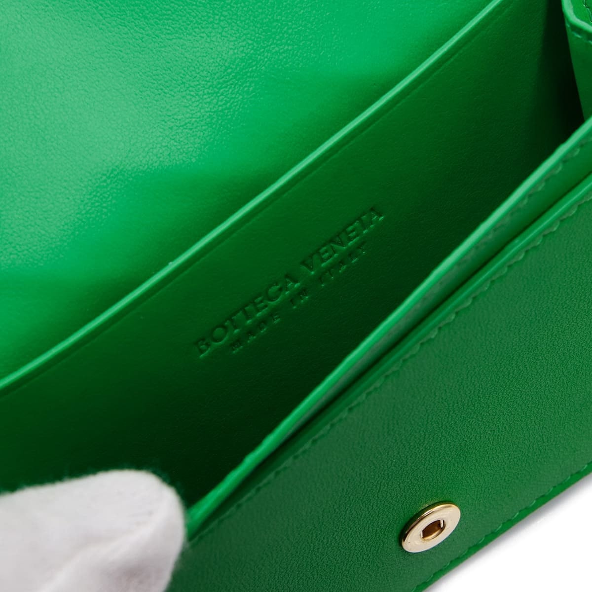 ボッテガヴェネタ BOTTEGA VENETA カードケース 名刺入れ メンズ レディース イントレチャート 本革 レザー パラキート グリーン 緑 スナップボタン ビジネスカードケース 667141 V3UH2 3722