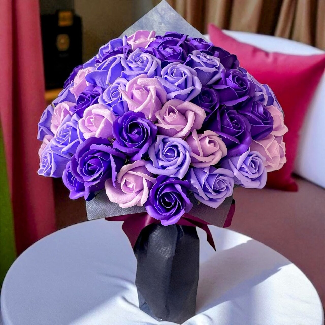 【パープルミックス】「サヴォンローズ」 花束 ブーケ バラの花束 薔薇の花束 花ギフト フラワーギフト フラワーボックス プロポーズ サプライズ ソープフラワー シャボンフラワー 石鹸フラワー 石鹸の花 石鹸のバラ 枯れない花 インテリア 母の日 父の日 敬老の日 クリスマス バレンタイン ホワイトデー 誕生日 入学 卒業 就職 結婚祝い 結婚記念日 退職祝い 記念日 