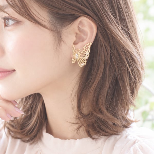 【片耳販売】ビジューバタフライイヤリング/イヤークリップ【日本製】