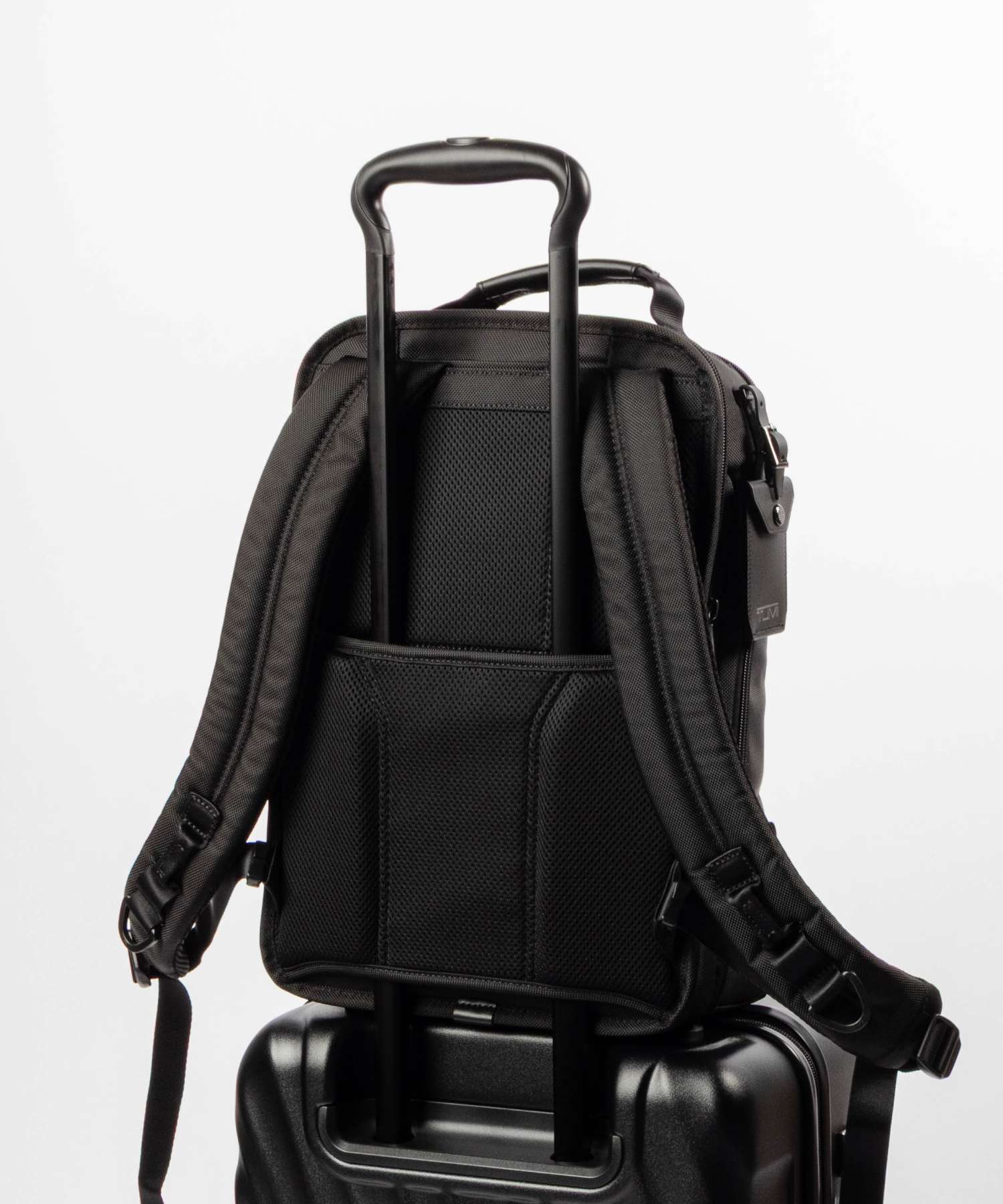 トゥミ TUMI ALPHA アルファ MEDIUM 15" EXP BACKPACK ミディアム 15インチ エクスパンダブル バックパック 02203727D4 158980 リュックサック メンズ バッグ