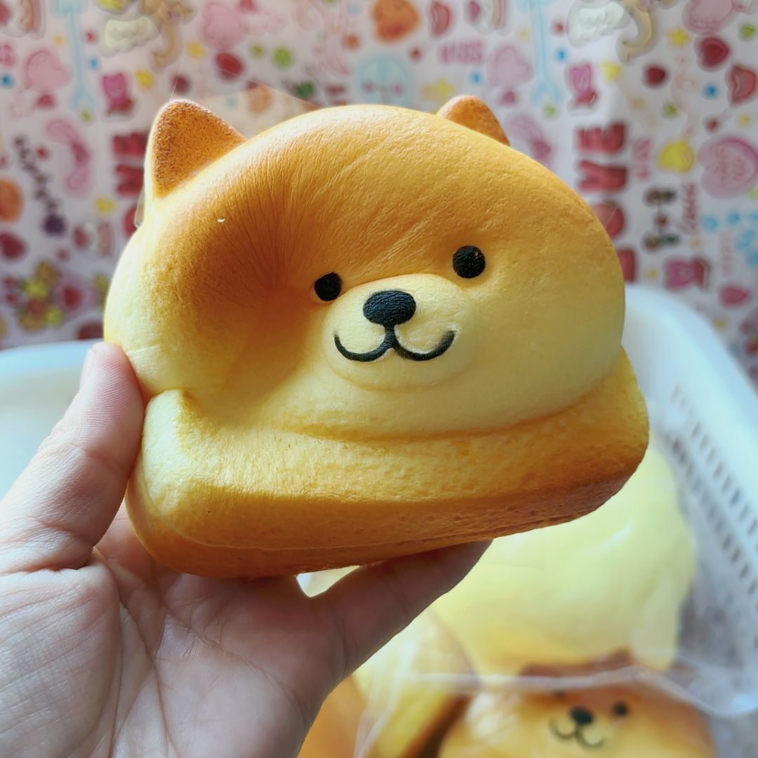ぷにもち 柴犬 スクイーズ トースト パン やわらか もちもち PU素材 低反発 かわいい 犬 おもちゃ 握る 癒し 雑貨 デスク インテリア 暇つぶし 気分転換 プレゼント