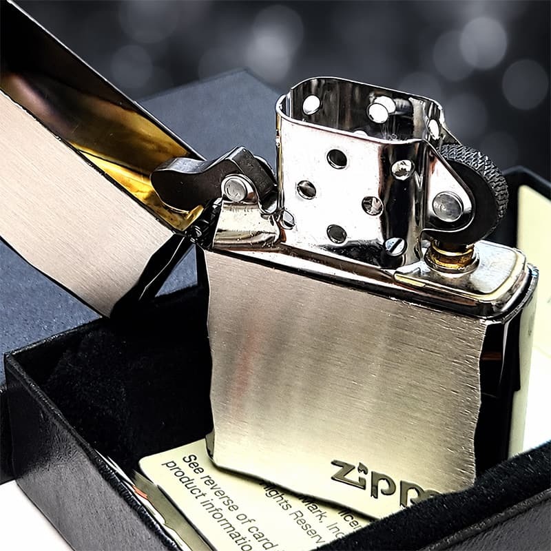 ZIPPO ライター アーマー ジッポ 重厚 シンプル ロゴ シルバーサテン＆ブラック 両面コーナー彫刻 黒銀 渋い かっこいい おしゃれ ギフト プレゼント