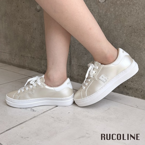 ルコライン スニーカー ルコライン 靴 RUCO LINE RUCO-018BE CALF PU LUX 光沢 ベージュ 合皮 無地 ローカット ファスナー無し ルコライン レディース シューズ パールベージュ RUCO LINE ルコラインスニーカー フラットソール 新作 取扱店 京都 母の日