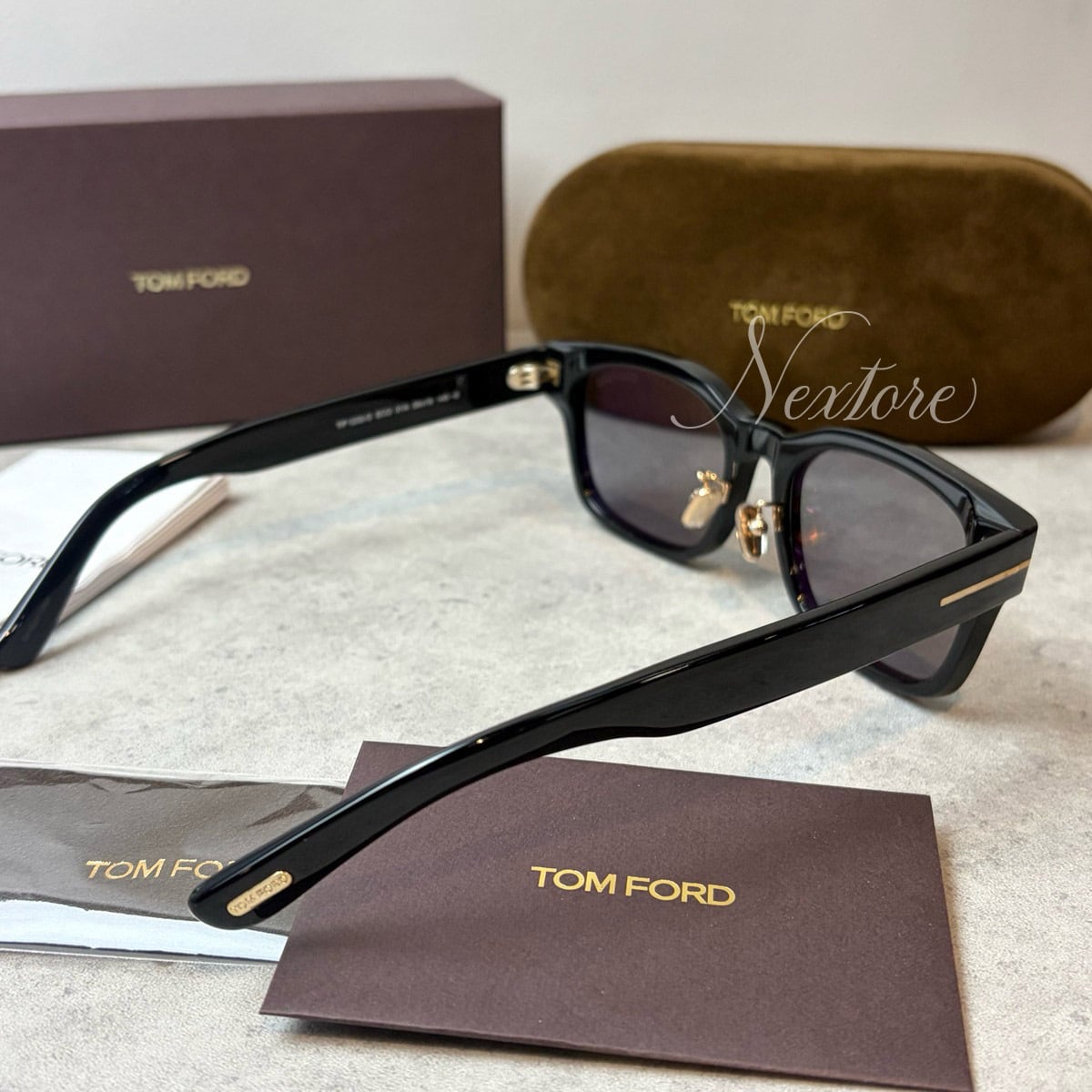 【並行輸入品】【正規品・新品 箱付き】TOMFORD トムフォード TF1232D FT1232D 01A イタリア製 サングラス メガネ 眼鏡 メンズ レディース TOM FORD トム フォード 伊達メガネ