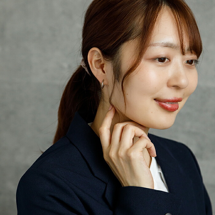 【ジュエリーの町 山梨甲府製】プラチナ フープピアス 細い 小さい PT900 幅2mm×直径15mm アレルギー対応  日本製 品質保証書 おすすめ 片耳 1個 かわいい