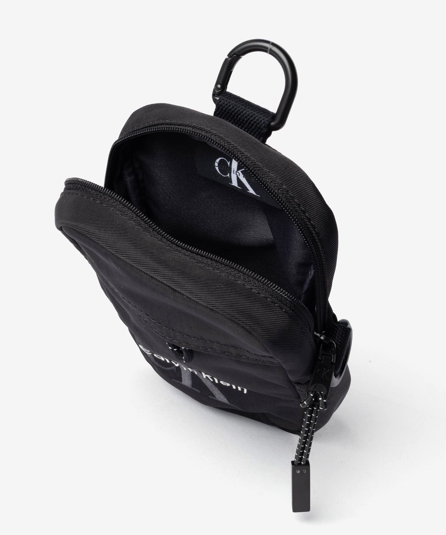カルバンクライン Calvin Klein BOLD LOGO NYLON SLIM REPORTER ボールド ロゴ ナイロン スリム レポーター LV04D3231G ショルダーバッグ メンズ バッグ