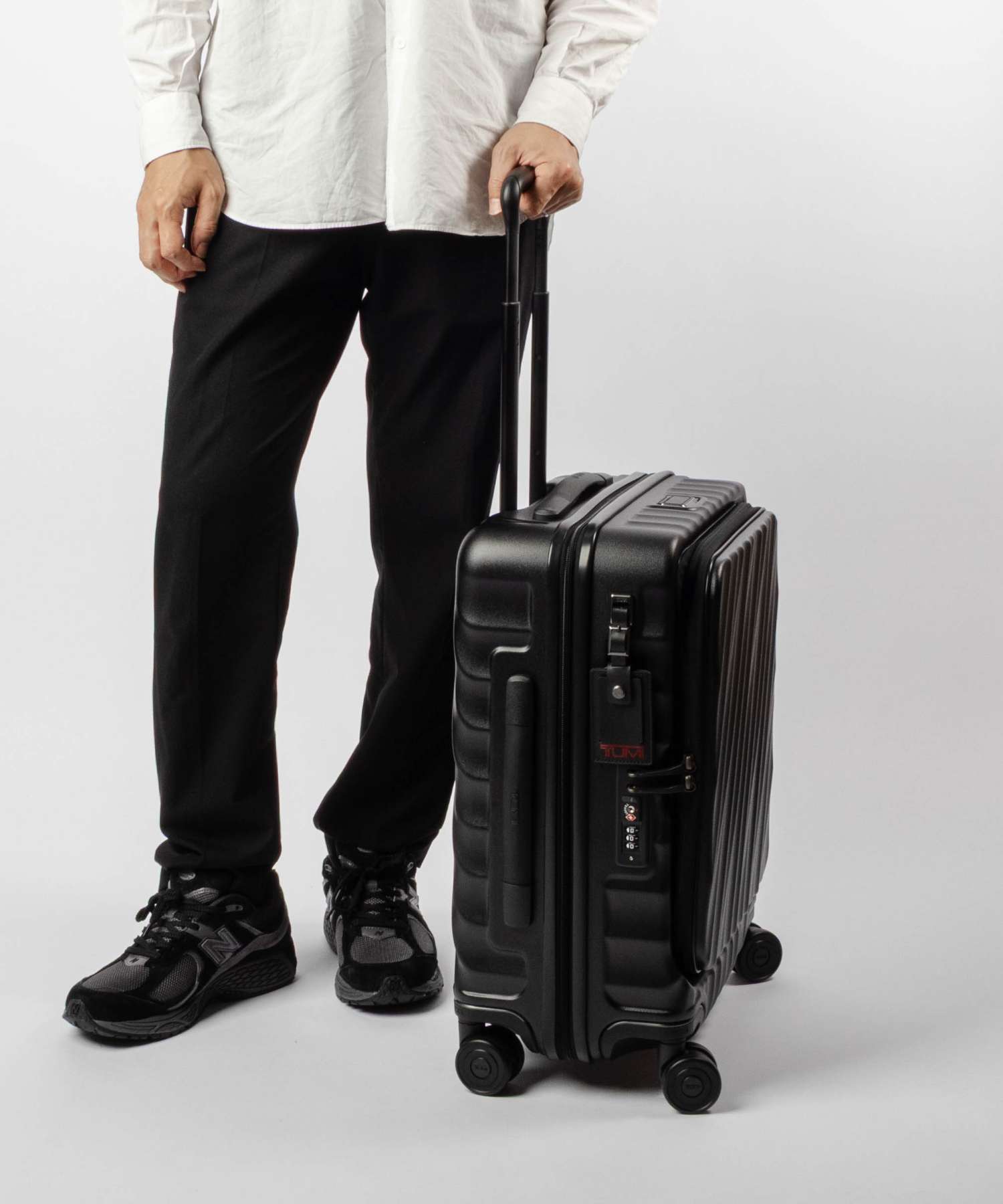 トゥミ TUMI 19 DEGREE ディグリー LARGE FRNT ACC EXP C/O フロント アクセス エクスパンダブル キャリーオン 38L 0228791DTX 158992 キャリーバッグ スーツケース メンズ バッグ