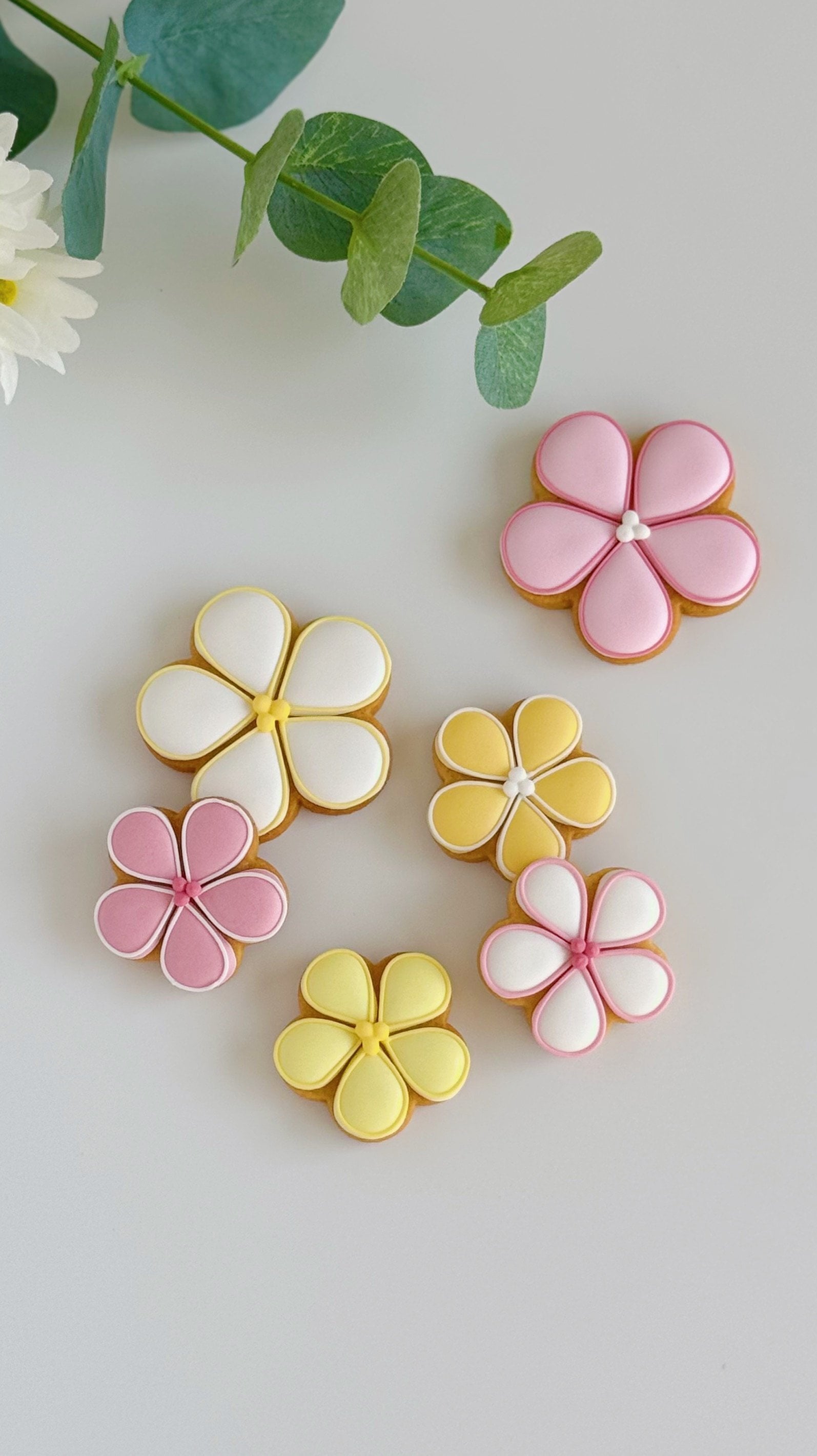 お花クッキーセット（3枚）お誕生日 記念日 結婚祝い 出産祝い 退職・送別 卒業・入学祝い 発表会 推し活 お礼・Thank youギフト ウェディング 周年祝い 開店・開業祝い
