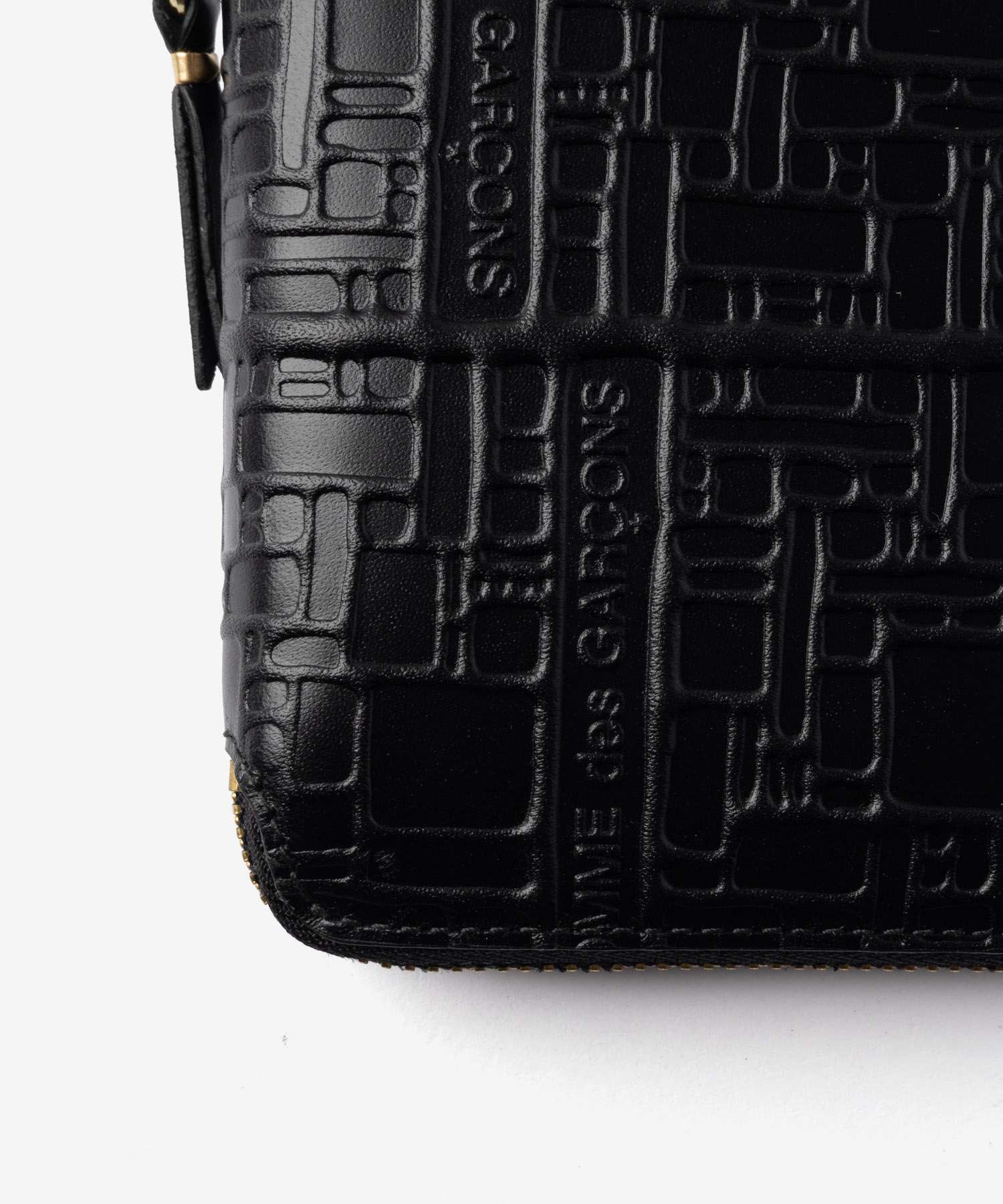 コムデギャルソン COMME DES GARCONS EMBOSSED LOGOTYPE エンボス ロゴタイプ Bifold Wallet 二つ折り財布 SA2100EL ユニセックス 財布