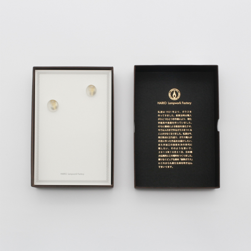 【HARIO　イヤリング／マユ HAA-MY-002E】【正規販売】ラッピング可 ハリオ 誕生日 ジュエリー おしゃれ ガラス 妻 母 ママ 彼女 パートナー レディース カジュアル フォーマル 普段使い もらって嬉しい 結婚記念日 親孝行 感謝 友達 20代 30代 40代 50代