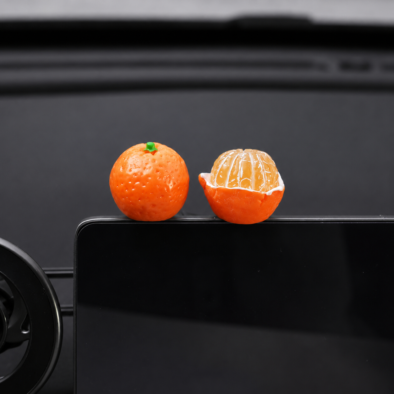 車載 オブジェ フルーツ 6点セット 柿 みかん ライチ ミニチュア 置物 車内 インテリア 中央モニター ダッシュボード 飾り かわいい おしゃれ 小物 デコレーション