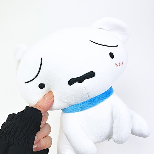 クレヨンしんちゃん シロ おすわりむぎゅもっち ぬいぐるみ