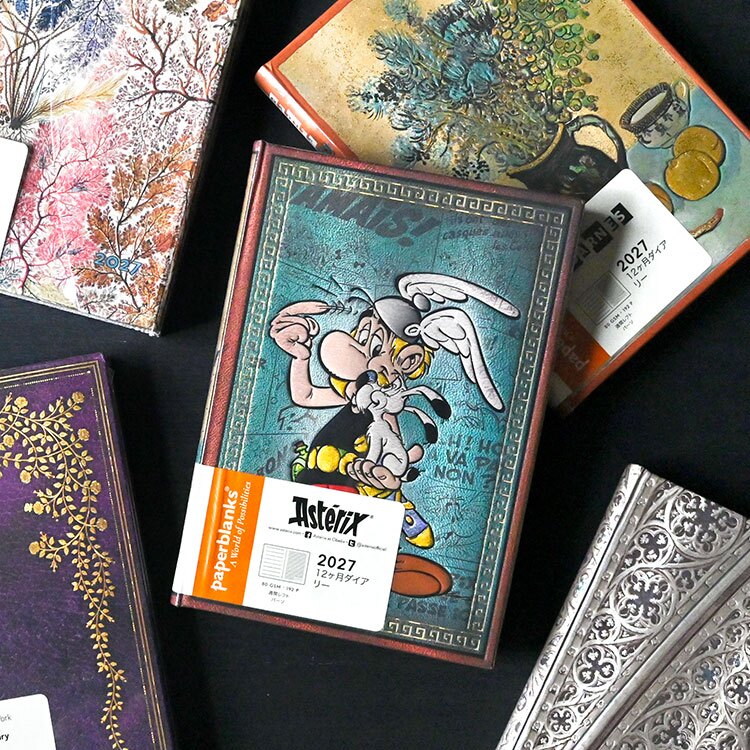 手帳 2027 B6 マンスリー ペーパーブランクス ミディ ダイアリー 1月始まり スケジュール帳 paper blanks バーソフォーマット ハードカバー おしゃれ 派手 総柄 重厚 見開き1週間 月曜始まり 週間 月間 ウィークリー 小さめ レディース かわいい レトロ プレゼント ギフト