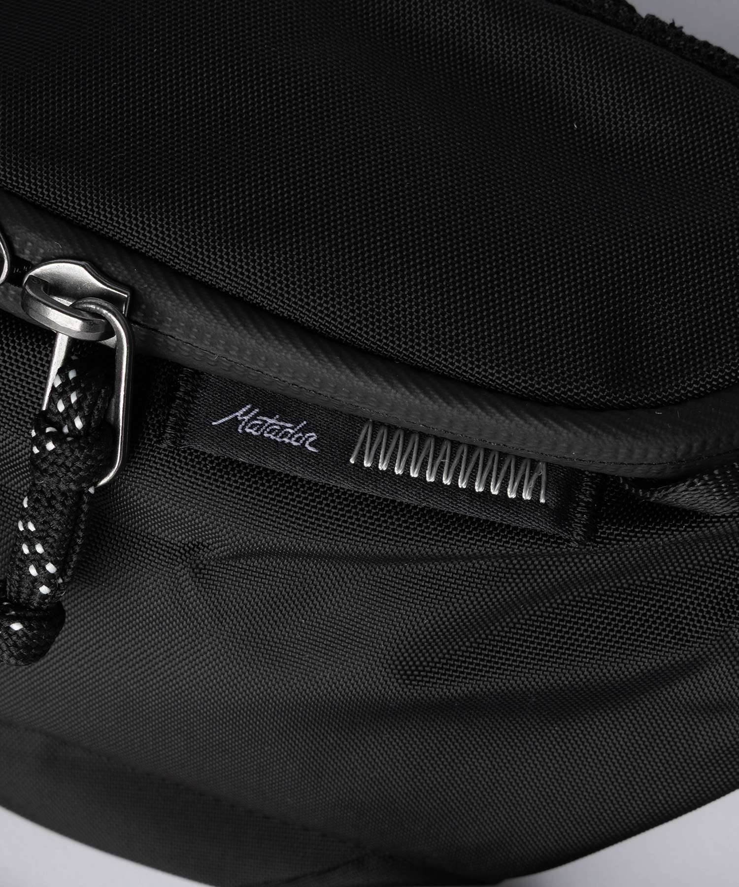 マタドール Matador 2L SLING ライトスリング MATHP2L001 ボディバッグ ショルダーバッグ ユニセックス バッグ