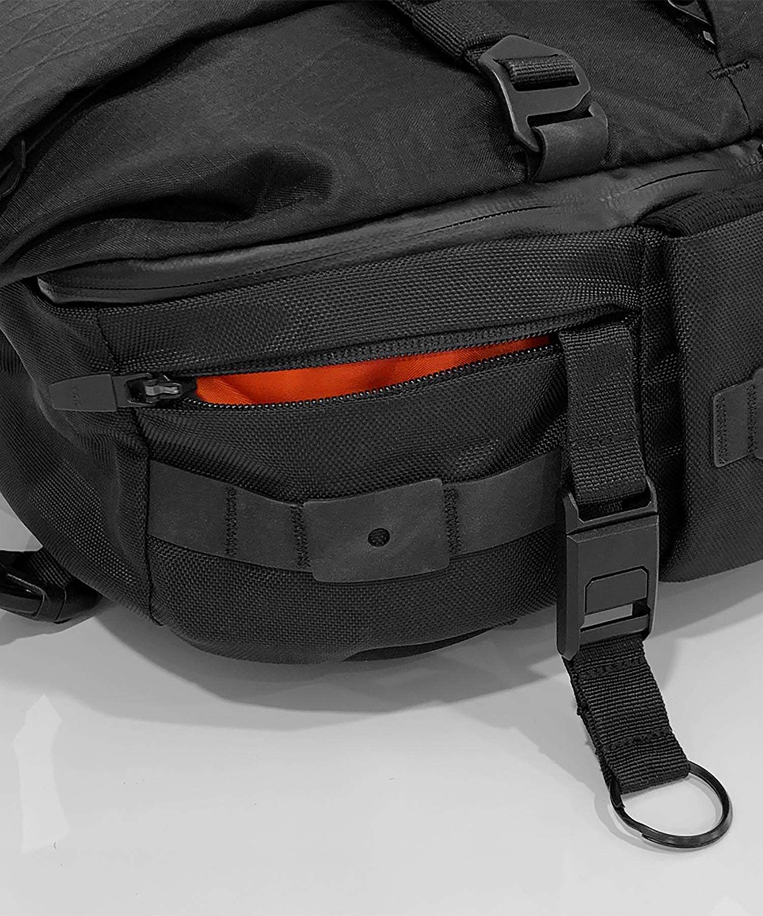 【正規品】 コードオブベル CODE OF BELL X-PAK EVO クロスパックエボ COFB-XPK2-BLK ボディバッグ ショルダーバッグ スリングバッグ メンズ バッグ
