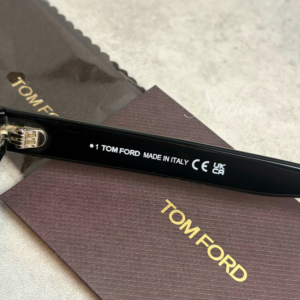 【並行輸入品】【正規品・新品 箱付き】TOMFORD トムフォード TF1273-D FT1273-D 01A ECO シャイニーブラック スモーク イタリア製 サングラス メガネ 眼鏡 メンズ レディース TOM FORD トム フォード 伊達メガネ
