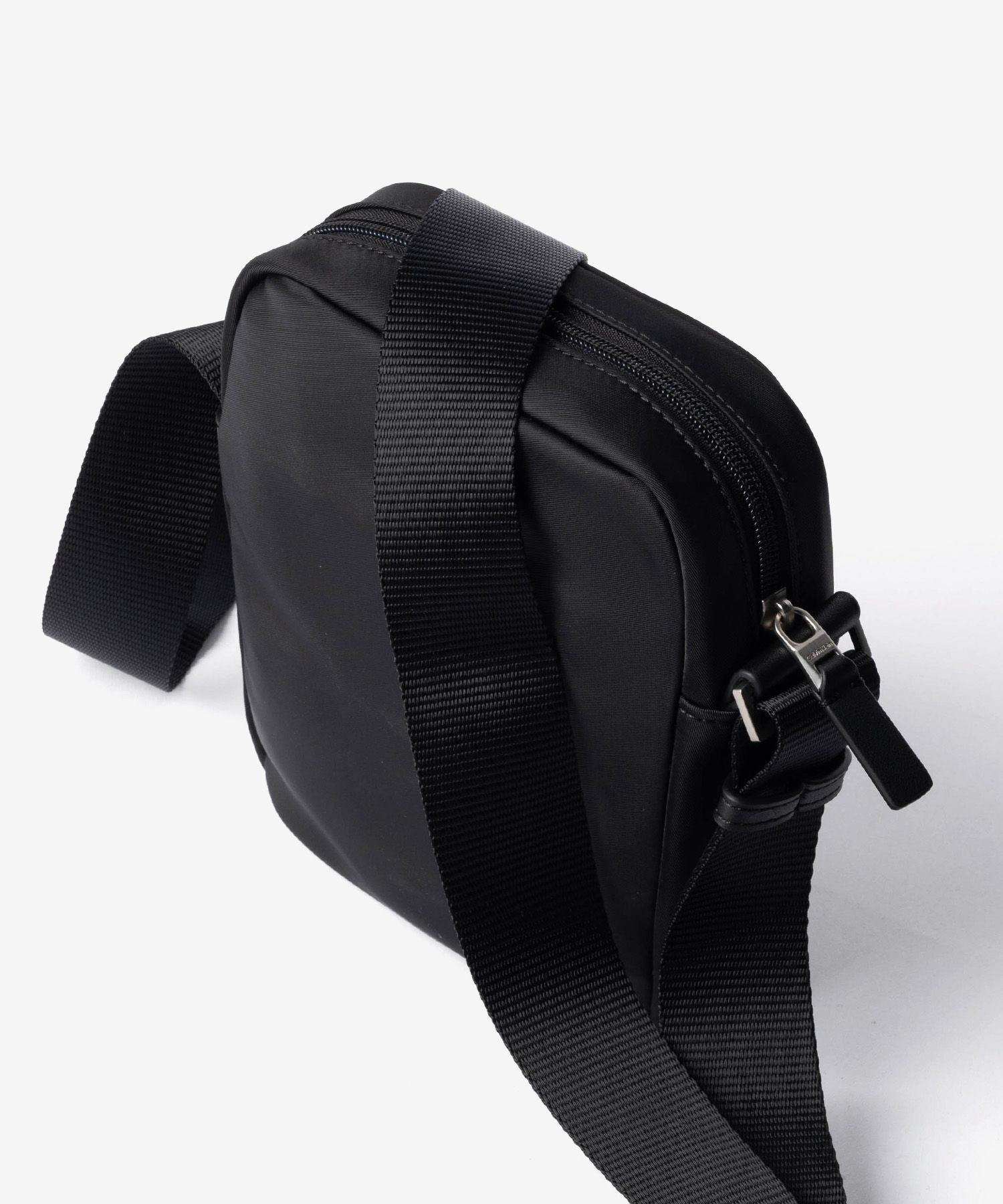 カルバンクライン Calvin Klein SLEEK REPORTER スリーク レポーター LV04D3180G ショルダーバッグ メンズ バッグ