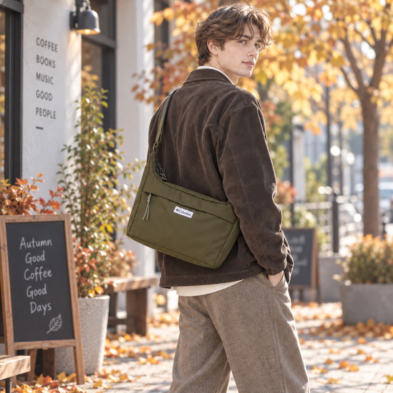Columbia コロンビア ムーンショルダーバッグ ショルダー SunnysidePark 斜め掛け かばん 普段使い レディース メンズ ギフト プレゼント ブラック pu7285