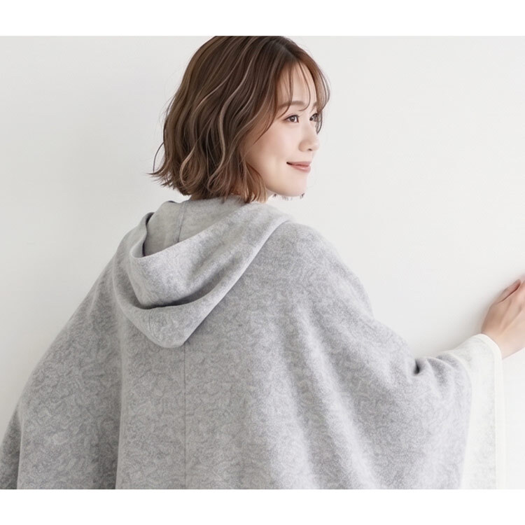 ケープ ニット ポンチョ コート マント レディース カシミヤブレンドウール フード付き Filomo ブランド カシミヤ混 カシミヤ ウール ルームウェア 秋冬 羽織り アウター 暖かい 大きめ ゆったり ギフト プレゼント 7F (02000303r)