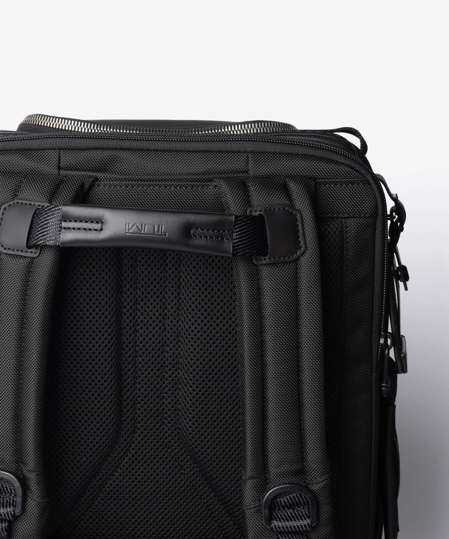 トゥミ TUMI ALPHA BRAVO アルファブラボー DETRICK BACKPACK デトリック バックパック 0232832D 154121 リュックサック メンズ バッグ