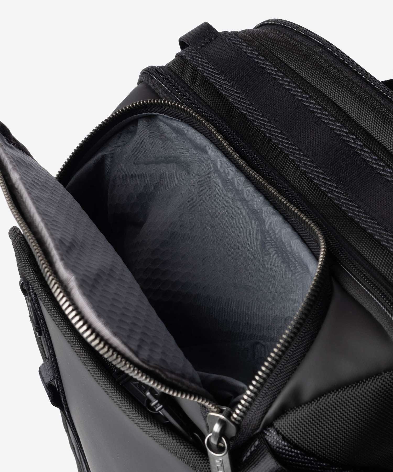 トゥミ TUMI ALPHA BRAVO アルファブラボー DETRICK BACKPACK デトリック バックパック 0232832D 154121 リュックサック メンズ バッグ