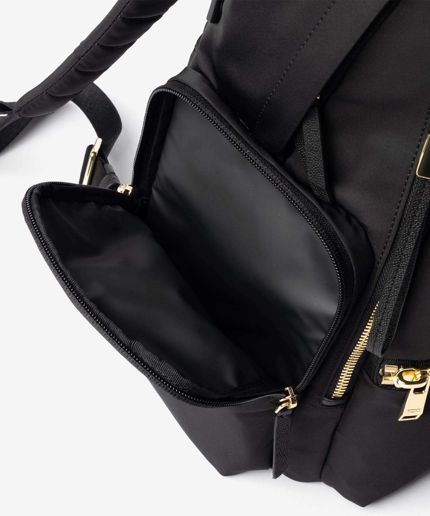 トゥミ TUMI VOYAGEUR ヴォヤジュール CELINA BACKPACK セリーナ バックパック 0196600 146566 リュックサック レディース バッグ