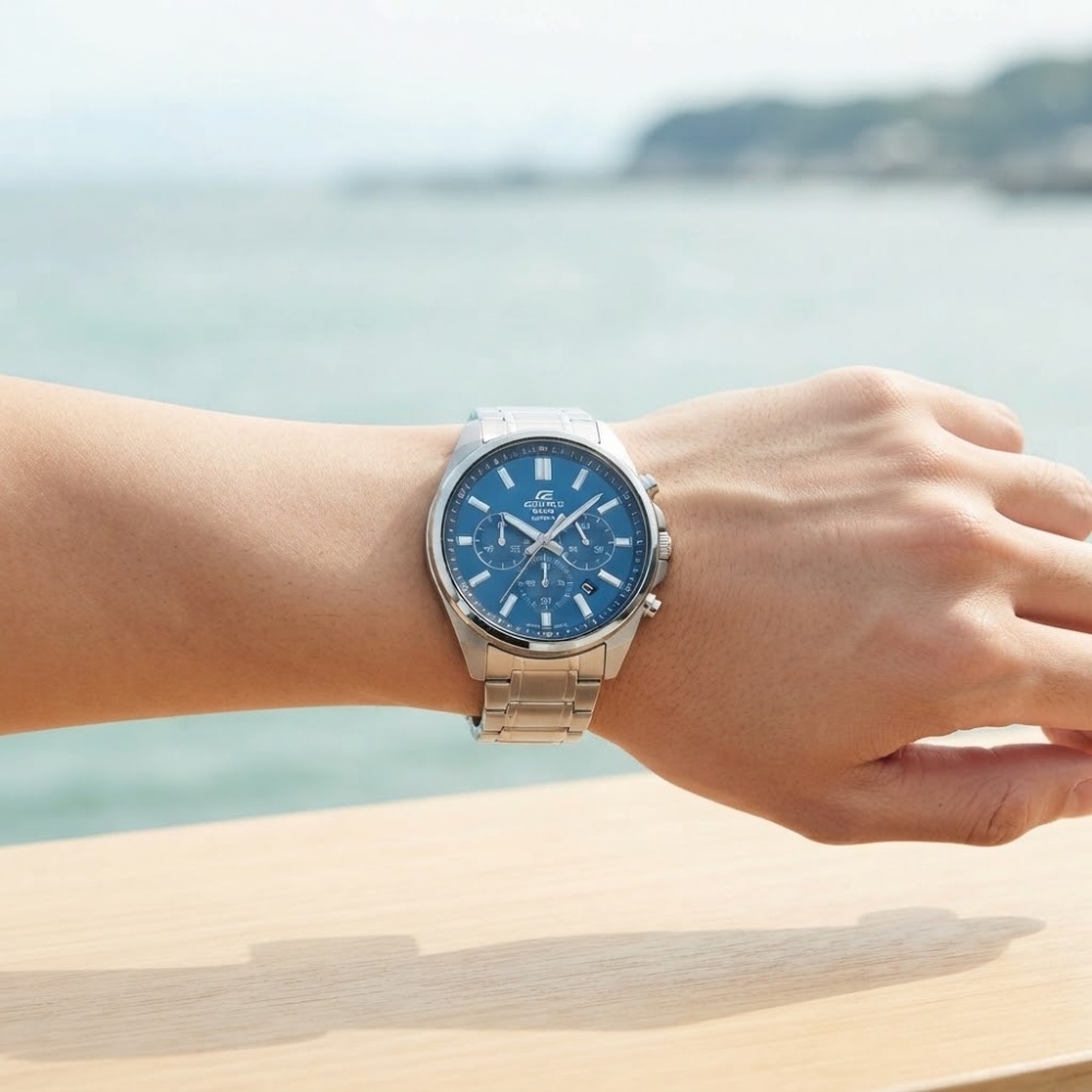 カシオ エディフィス 腕時計 メンズ ブルー シルバー クロノグラフ CASIO EDIFICE 海外モデル 100m防水 43.5mm ステンレス メタル スポーツ 車 モータースポーツ おしゃれ プレゼント ギフト 成人 卒業 入学