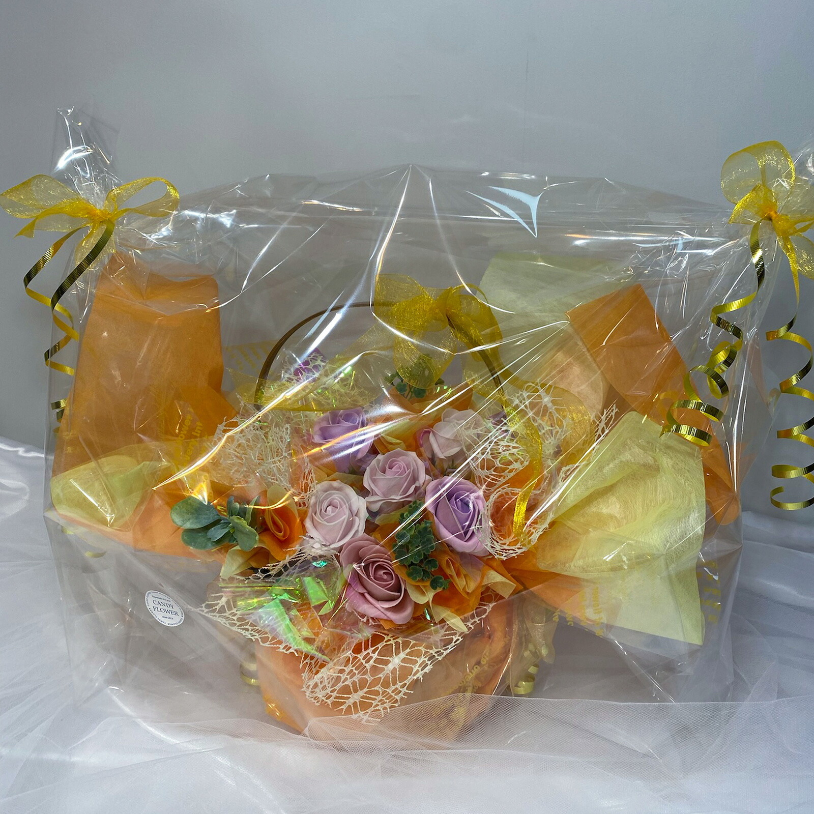 キャンディー フラワー アレンジ 送料無料 花 プレゼント ソープフラワー 造花 かごアレンジ ギフト オレンジ 花 誕生日 女性 母 祖母 女友達 退職祝い 上司 還暦祝い 結婚記念日 母の日 発表会 ライブ 両親 お祝い 子供 贈り物 推し活